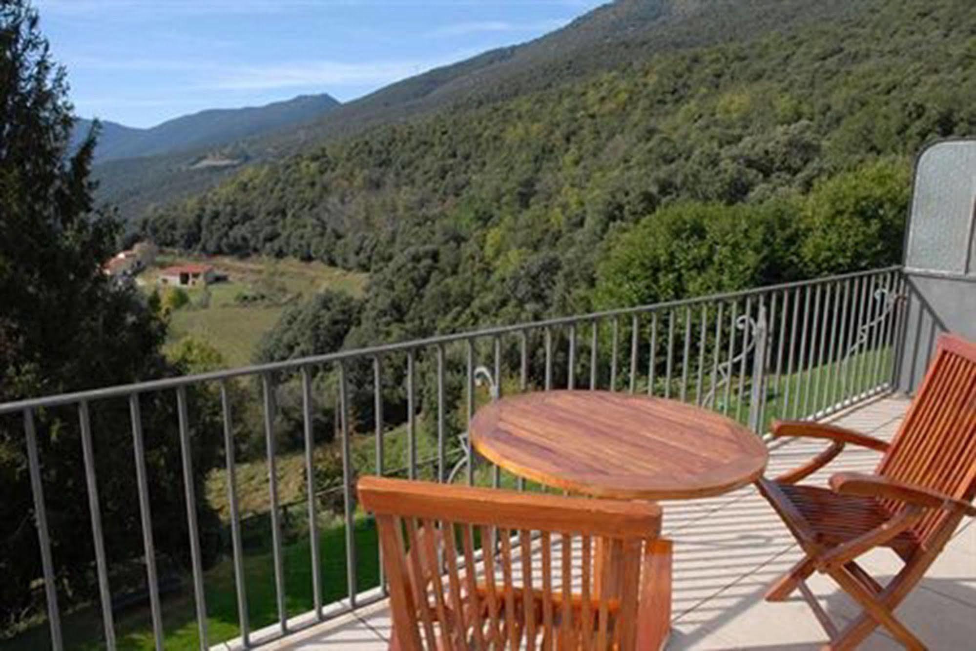 Husa Sant Bernat Montseny Ngoại thất bức ảnh